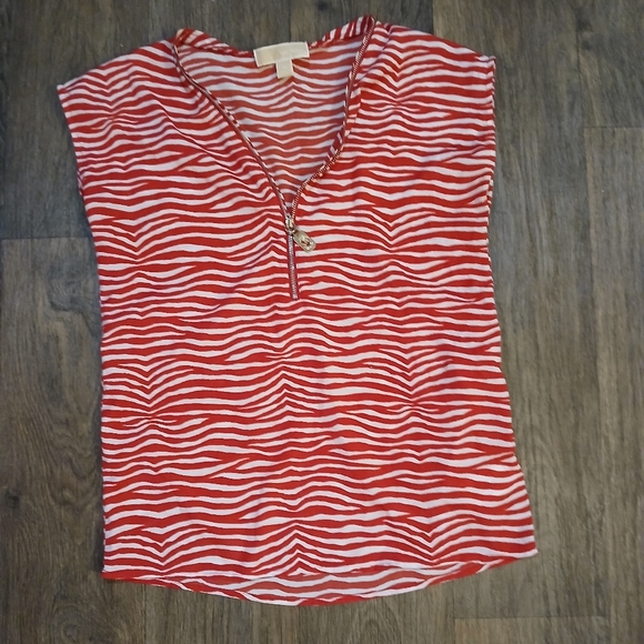 Michael Michael Kors Women's Red & White Zebra Print Sleeveless Blouse. - Picture 14 of 14